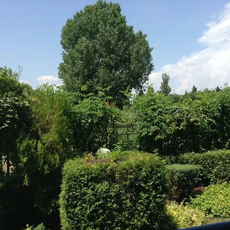 Студия В Элит 3 Apartamento