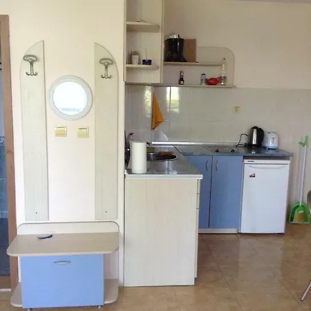 Студия В Элит 3 Apartamento *
